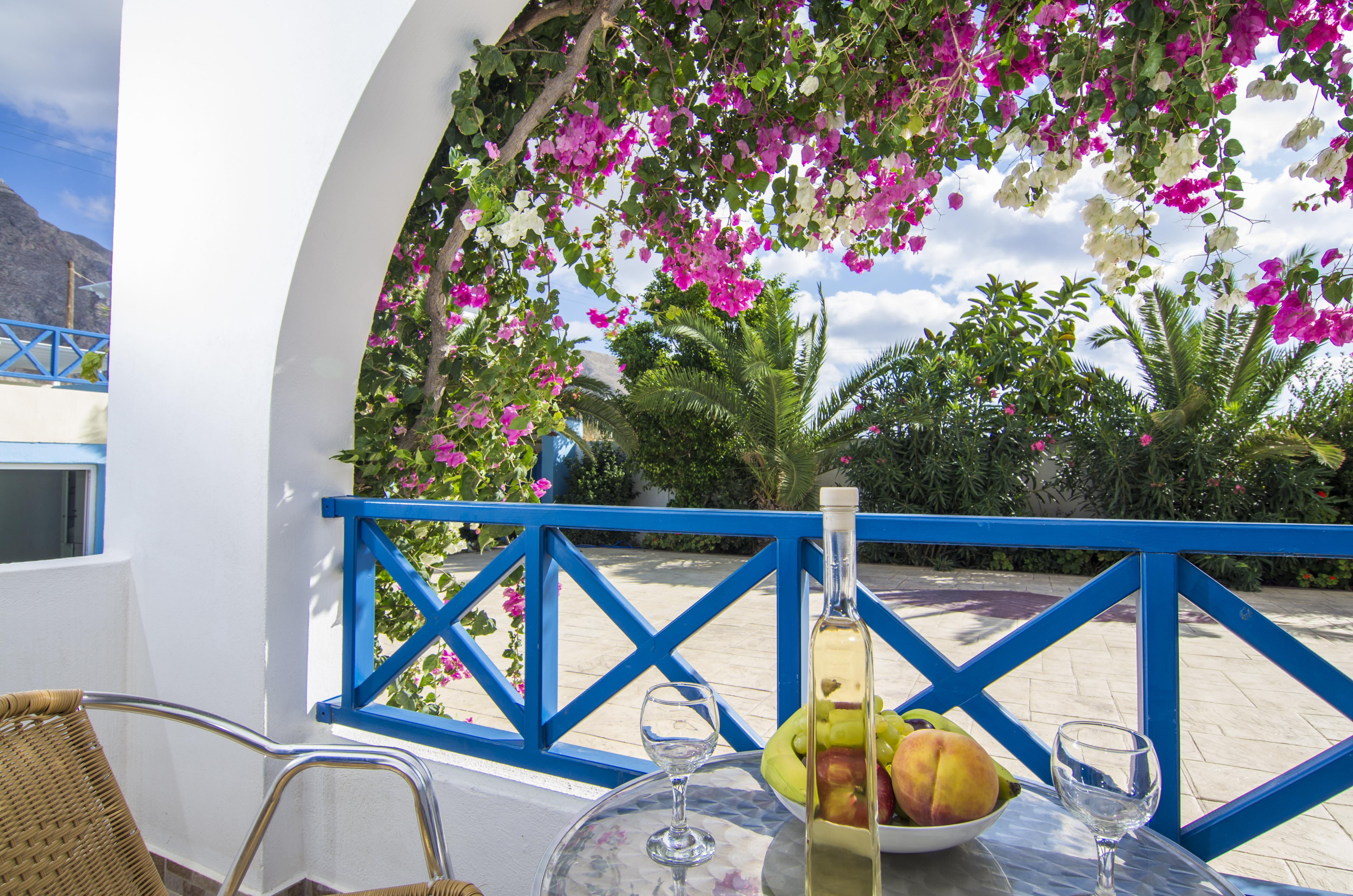 Margarenia Aparthotel Perissa  Exterior photo
