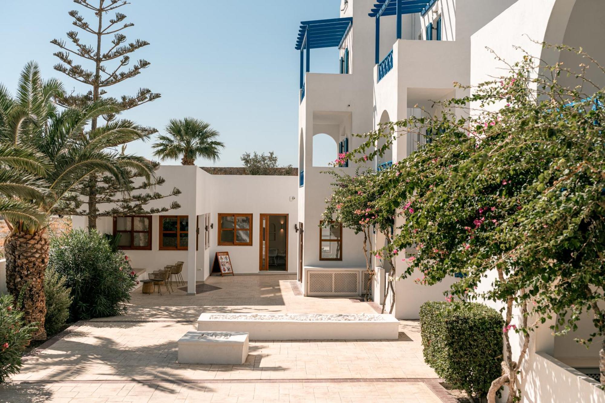 Margarenia Aparthotel Perissa  Exterior photo
